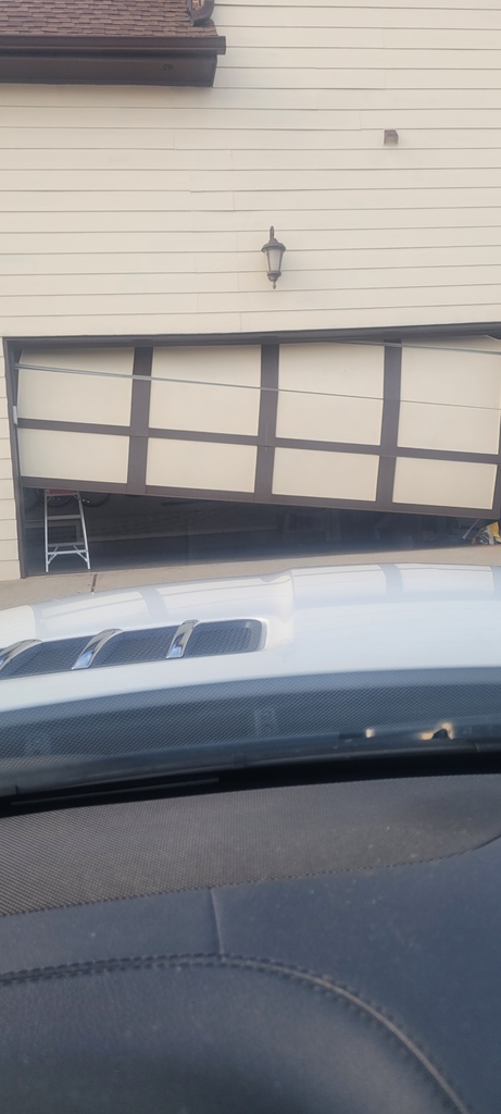 Garage Door Off Track Jefferson, GA