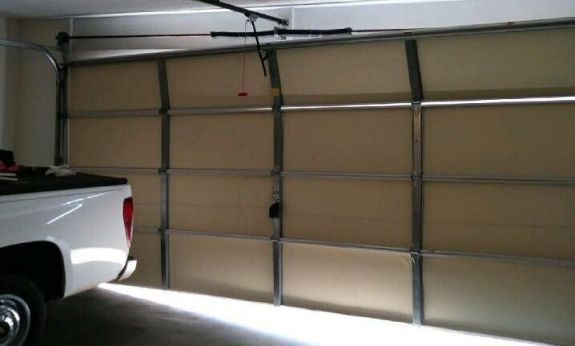 Fixing an off track garage door in Winder | Winder, GA