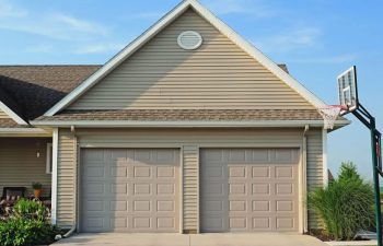 CHI Overhead Door Raised Panel