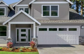 Clopay Bridgeport™ Steel garage door