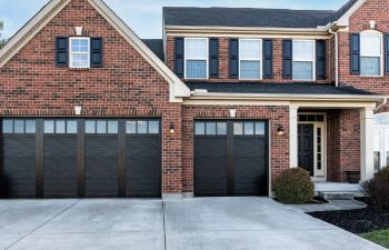 Clopay Canyon Ridge® Elements garage door