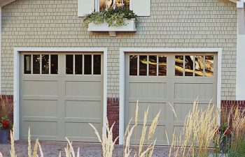 Clopay Reserve® Wood Semi-Custom garage door